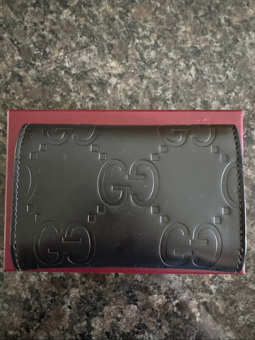 Gucci Gilbert Snap Wallet - Picture 2 of 12